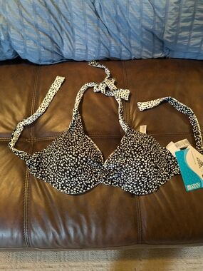 Coco Reef Reversible Black & White Printed Halter Bikini Top